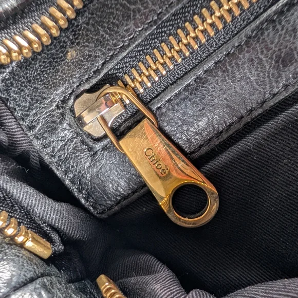 Chloe Black Leather Shoulder Bag with Gold Accents - Picture 3 of 11